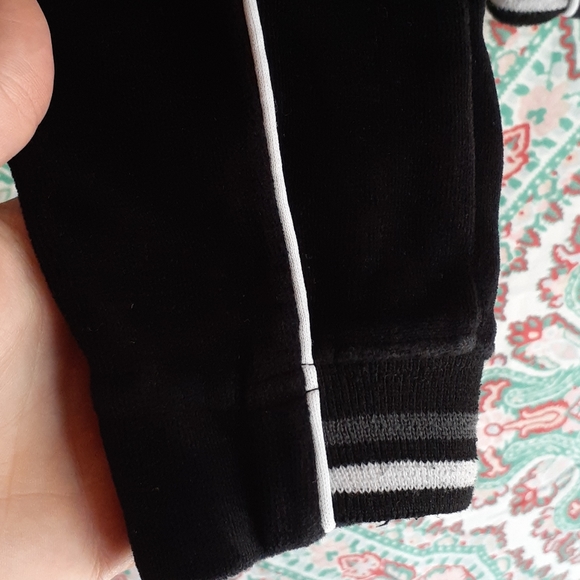 Cleo Casual Velvety Soft Zip Up Jacket, Size S - Picture 5 of 8